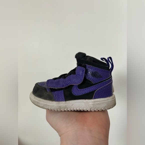 Nike Air Jordan 1 Mid "Dark Concord" Purple Black (PS) Size: 5C - Picture 8 of 8